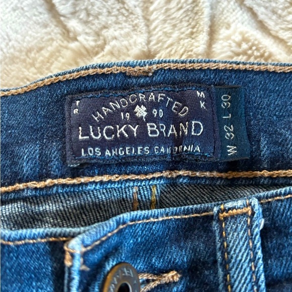 LUCKY BRAND Classic Blue Jeans - Picture 3 of 7